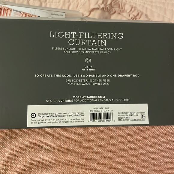 Metallic coral curtains - Picture 3 of 3